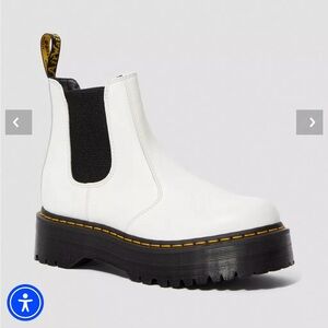 Dr. Martens 2976 WHITE LEATHER PLATFORM CHELSEA BOOTS